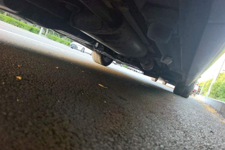 Used Mercedes-Benz V-Class  Chassis Rear Right