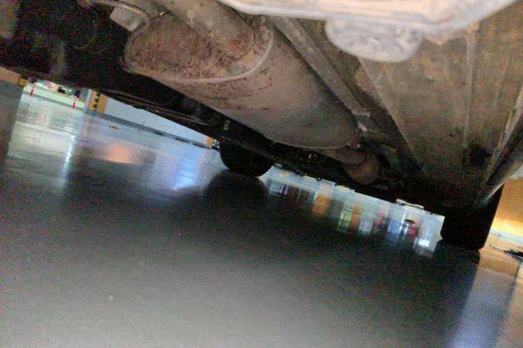 Used Mercedes-Benz V-Class 2022 V 260 Avantgarde Edition Chassis Rear Right