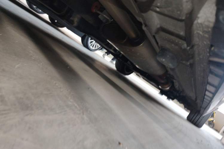 Used Mercedes-Benz V-Class 2022 V 260 L Long-wheelbase Luxury Edition Chassis Rear Right