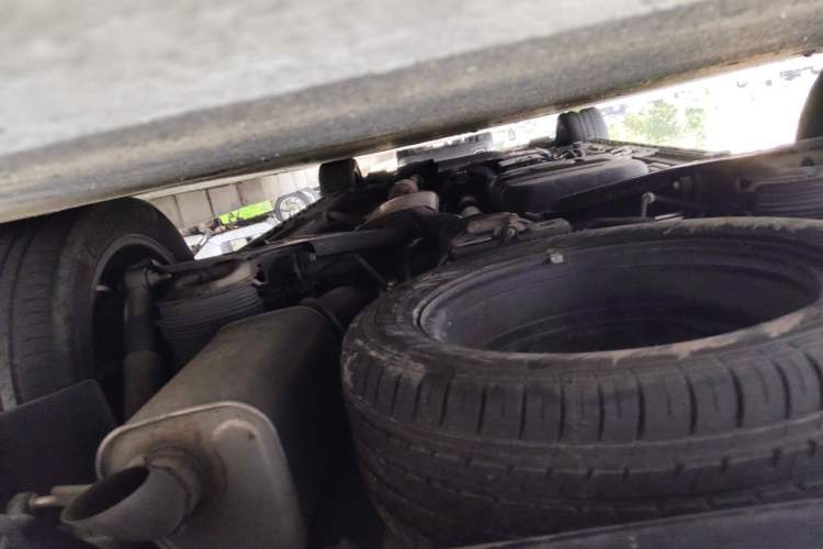 Used Mercedes-Benz V-Class  Chassis Rear
