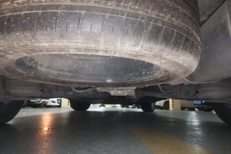 Used Mercedes-Benz V-Class 2022 V 260 Avantgarde Edition Chassis Rear