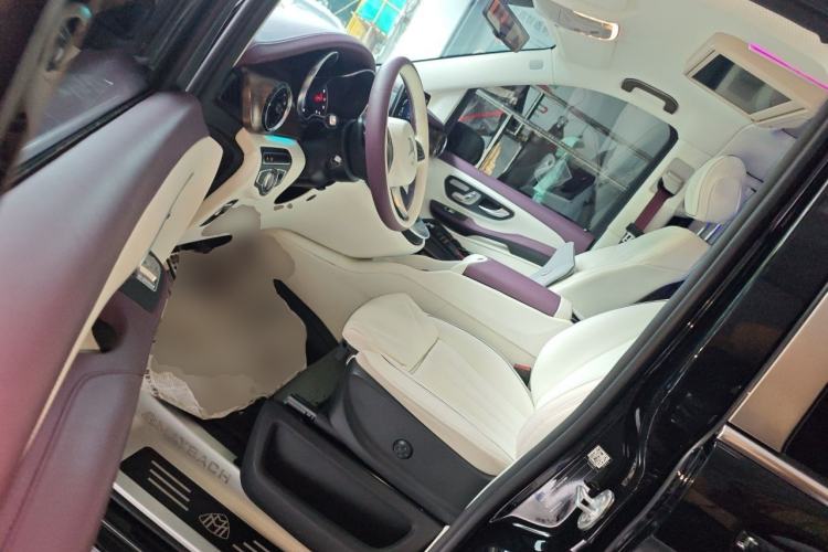 Used Mercedes-Benz V-Class 2022 V 260 L Long Wheelbase Prestige Edition Driver Seat