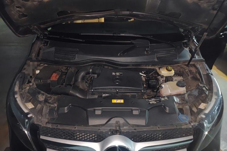 Used Mercedes-Benz V-Class 2022 V 260 Prestige Edition Engine Bay