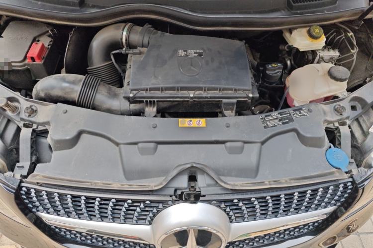 Used Mercedes-Benz V-Class 2022 V 260 Avantgarde Edition Engine Bay