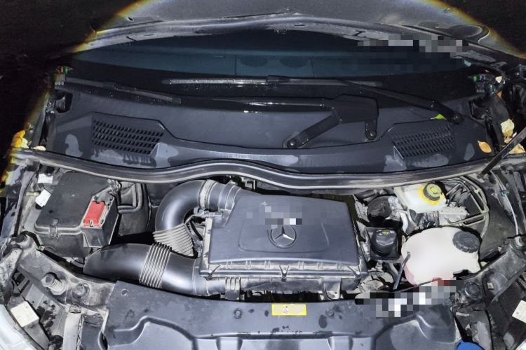Used Mercedes-Benz V-Class 2022 V 260 L Long Wheelbase Prestige Edition Engine Bay
