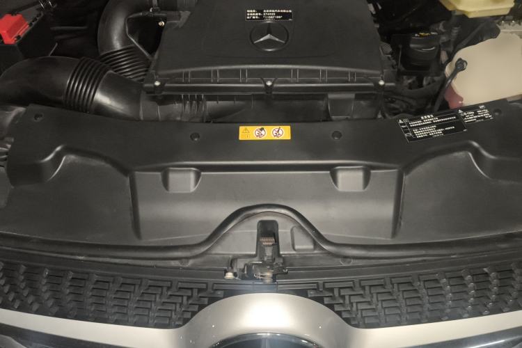 Used Mercedes-Benz V-Class 2022 V 260 L Long-wheelbase Luxury Edition Engine Bay