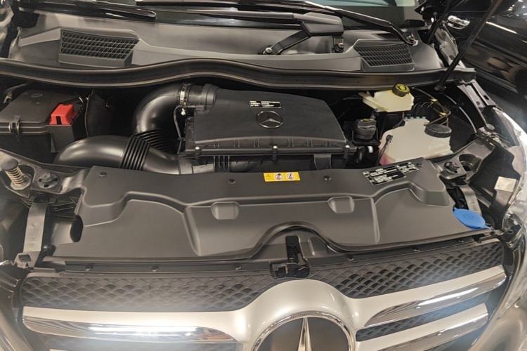 Used Mercedes-Benz V-Class 2022 V 260 L Long Wheelbase Prestige Edition Engine Bay