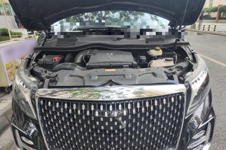 Used Mercedes-Benz V-Class 2022 V 260 L Long Wheelbase Prestige Edition Engine Bay