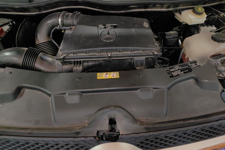 Used Mercedes-Benz V-Class 2022 V 260 Avantgarde Edition Engine Bay