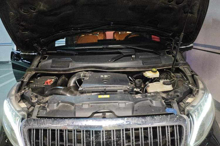 Used Mercedes-Benz V-Class 2022 V 260 L Long Wheelbase Prestige Edition Engine Bay