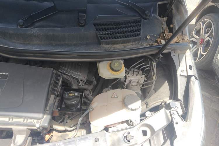 Used Mercedes-Benz V-Class 2022 V 260 L Long-wheelbase Luxury Edition Engine Bay Left