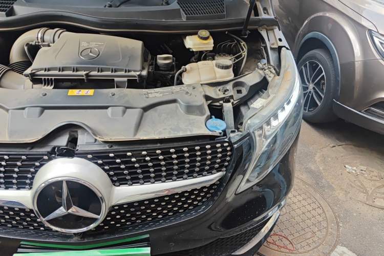 Used Mercedes-Benz V-Class 2022 V 260 L Long Wheelbase Prestige Edition Engine Bay Left