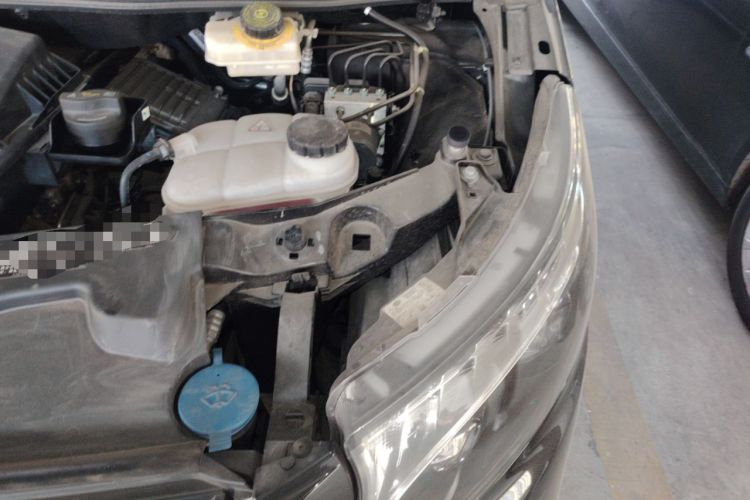 Used Mercedes-Benz V-Class 2022 V 260 L Long-wheelbase Luxury Edition Engine Bay Left