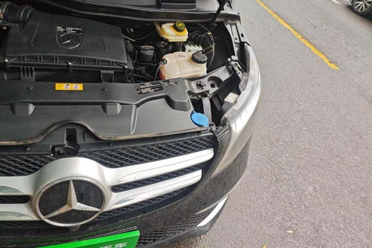 Used Mercedes-Benz V-Class 2022 V 260 L Long Wheelbase Prestige Edition Engine Bay Left