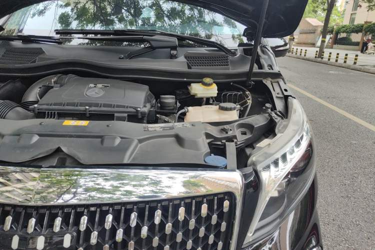 Used Mercedes-Benz V-Class 2022 V 260 L Long Wheelbase Prestige Edition Engine Bay Left