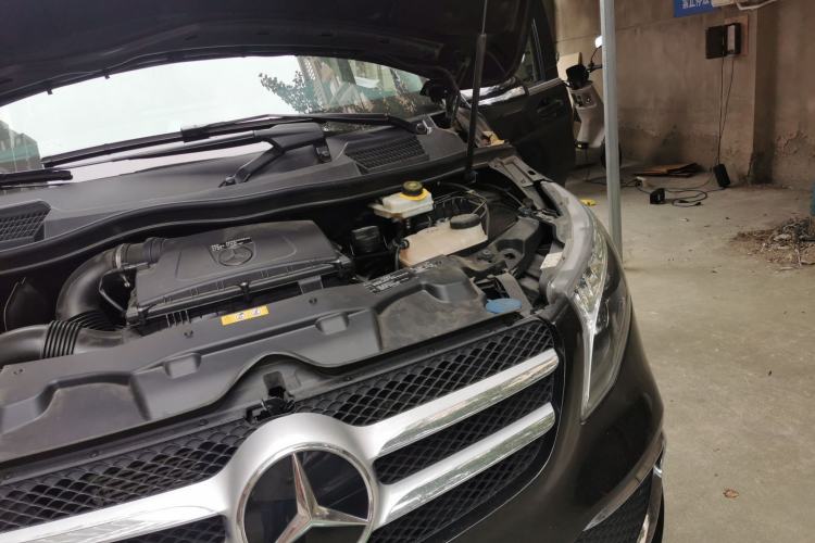 Used Mercedes-Benz V-Class 2022 V 260 L Long Wheelbase Prestige Edition Engine Bay Left