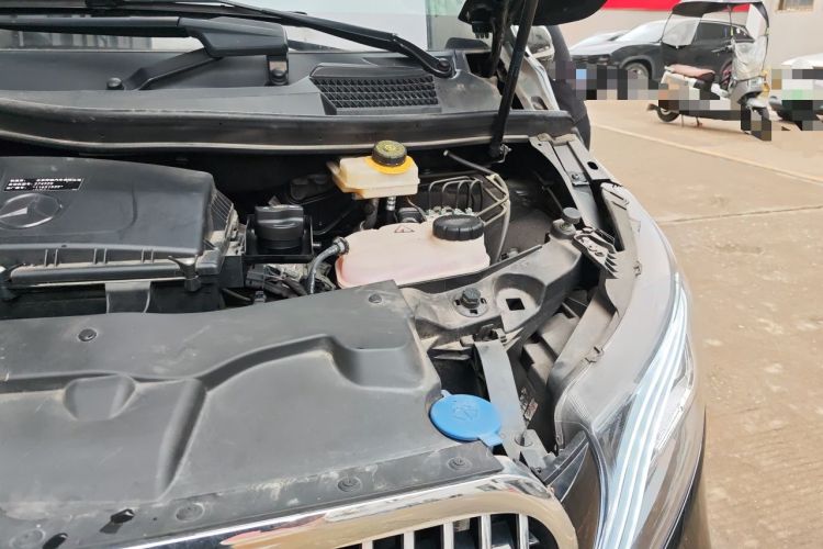 Used Mercedes-Benz V-Class 2022 V 260 L Long-wheelbase Luxury Edition Engine Bay Left