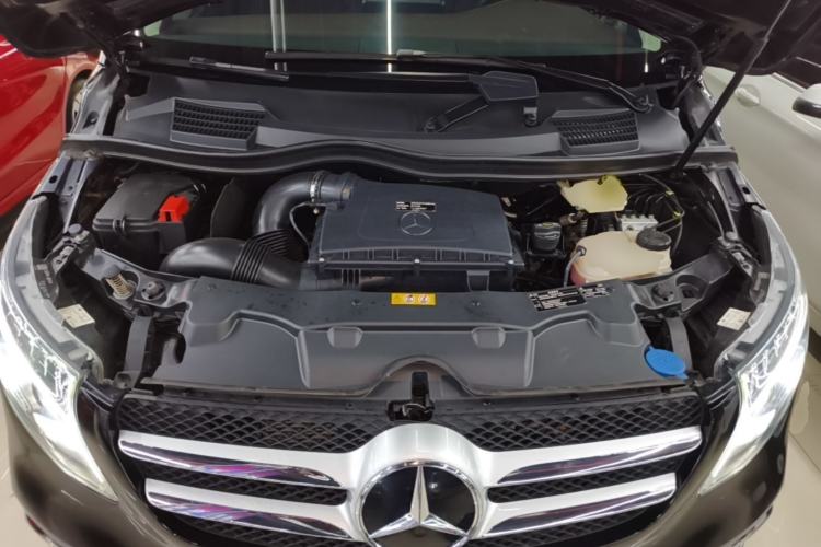 Used Mercedes-Benz V-Class 2022 V 260 L Long Wheelbase Prestige Edition Engine Bay