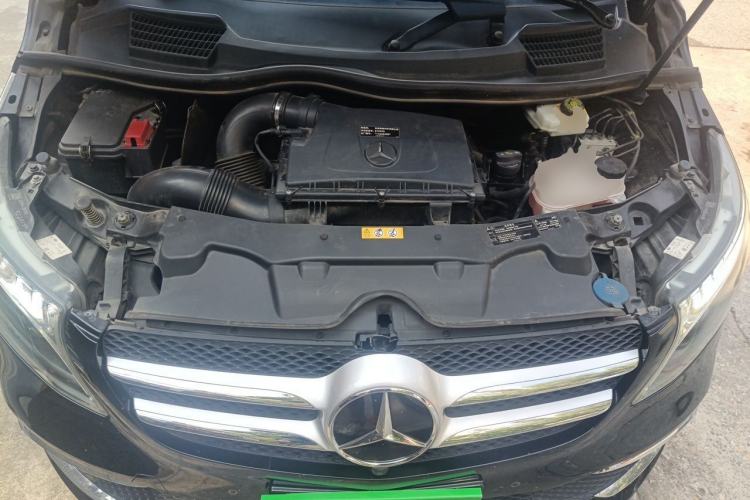 Used Mercedes-Benz V-Class 2022 V 260 L Long Wheelbase Prestige Edition Engine Bay