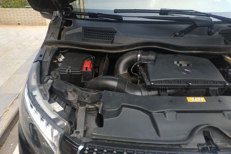 Used Mercedes-Benz V-Class 2022 V 260 L Long-wheelbase Luxury Edition Engine Bay Right