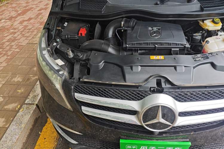 Used Mercedes-Benz V-Class 2022 V 260 L Long Wheelbase Prestige Edition Engine Bay Right