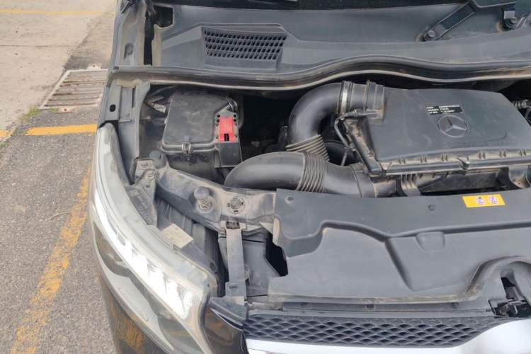 Used Mercedes-Benz V-Class 2022 V 260 L Long Wheelbase Prestige Edition Engine Bay Right