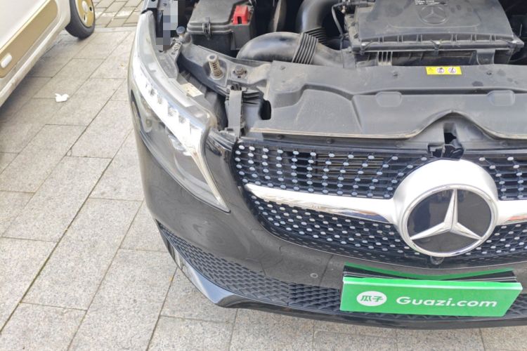 Used Mercedes-Benz V-Class 2022 V 260 Avantgarde Edition Engine Bay Right