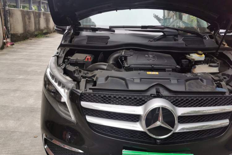 Used Mercedes-Benz V-Class 2022 V 260 L Long Wheelbase Prestige Edition Engine Bay Right