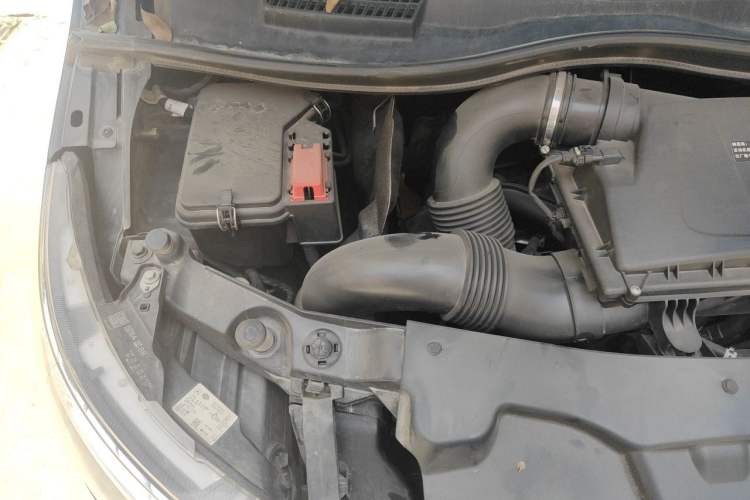 Used Mercedes-Benz V-Class 2022 V 260 Prestige Edition Engine Bay Right