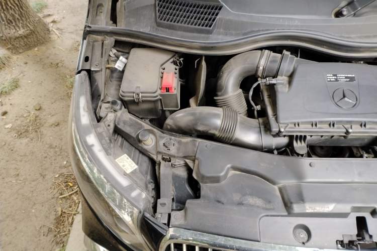 Used Mercedes-Benz V-Class 2022 V 260 L Long Wheelbase Prestige Edition Engine Bay Right