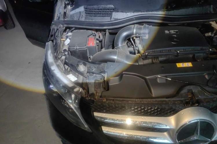 Used Mercedes-Benz V-Class 2022 V 260 Prestige Edition Engine Bay Right