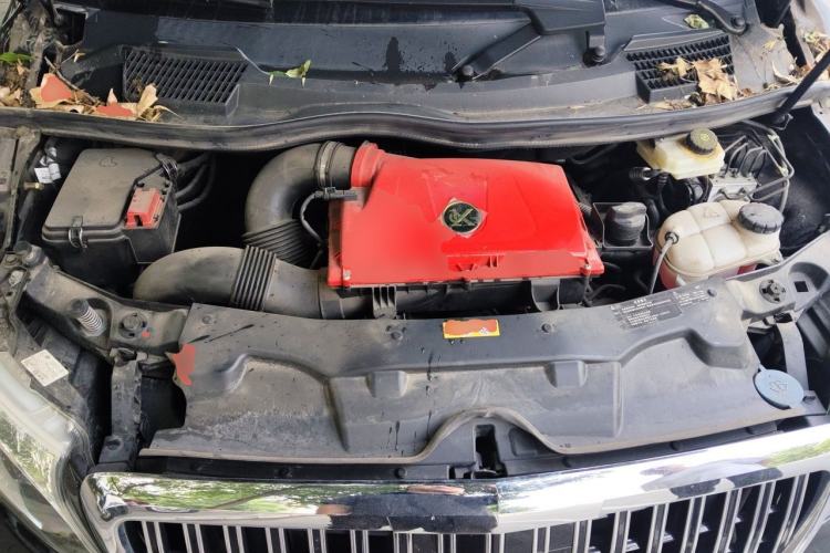 Used Mercedes-Benz V-Class  Engine Bay