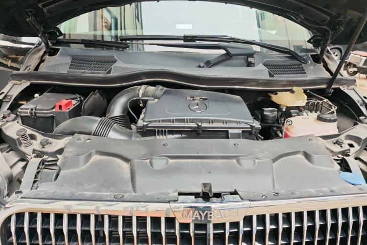 Used Mercedes-Benz V-Class 2022 V 260 L Long-wheelbase Luxury Edition Engine Bay