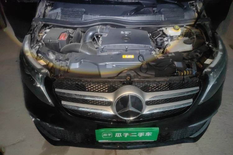 Used Mercedes-Benz V-Class 2022 V 260 Prestige Edition Engine Bay