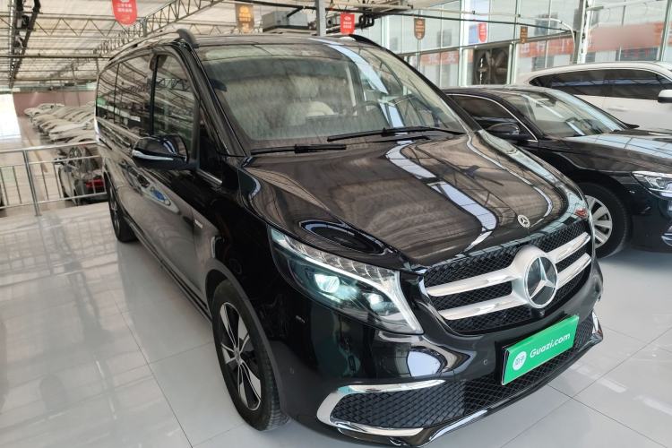 Used Mercedes-Benz V-Class 2022 V 260 L Long Wheelbase Prestige Edition Exterior 1