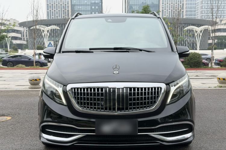 Used Mercedes-Benz V-Class 2022 V 260 L Long Wheelbase Prestige Edition Exterior 1