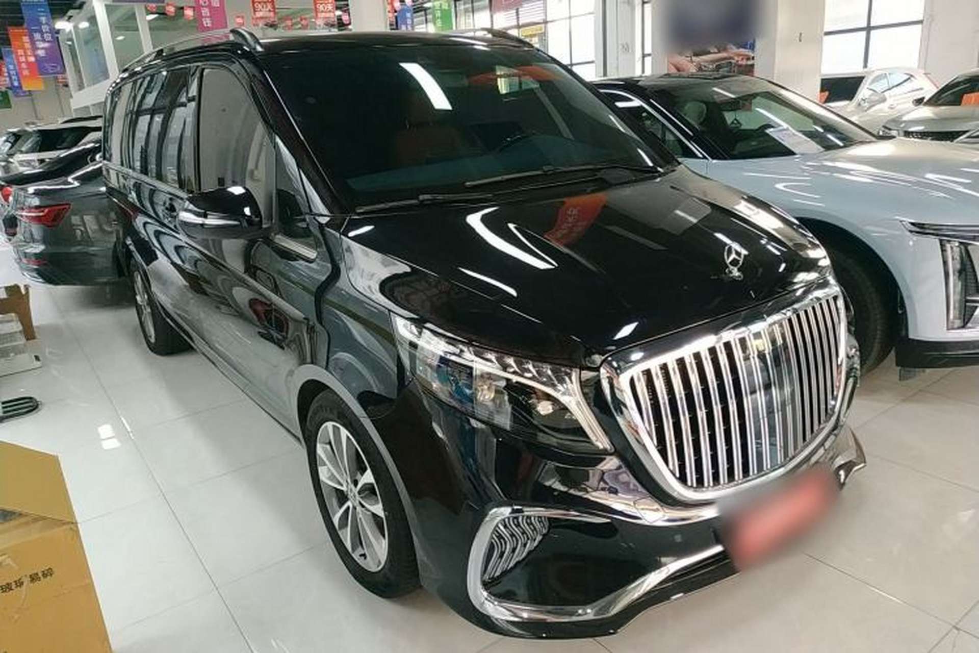 Used Mercedes-Benz V-Class 2022 V 260 Avantgarde Edition Exterior 1