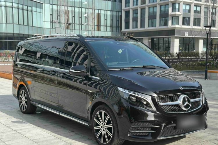 Used Mercedes-Benz V-Class 2022 V 260 L Long-wheelbase Luxury Edition Exterior 2