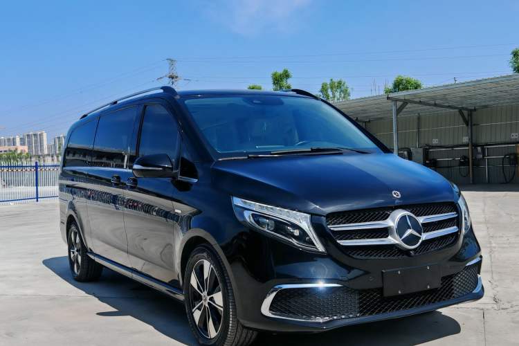 Used Mercedes-Benz V-Class 2022 V 260 L Long Wheelbase Prestige Edition Exterior 3