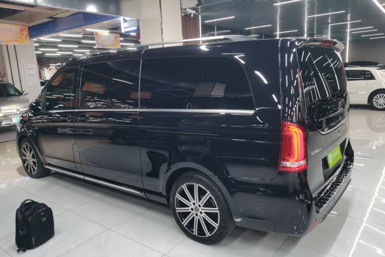 Used Mercedes-Benz V-Class 2022 V 260 L Long-wheelbase Luxury Edition Exterior 3
