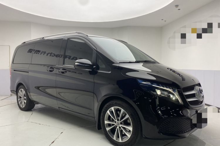 Used Mercedes-Benz V-Class 2022 V 260 Avantgarde Edition Exterior 3