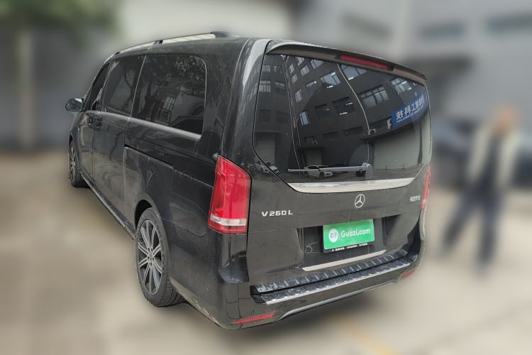 Used Mercedes-Benz V-Class 2022 V 260 L Long-wheelbase Luxury Edition Exterior 3