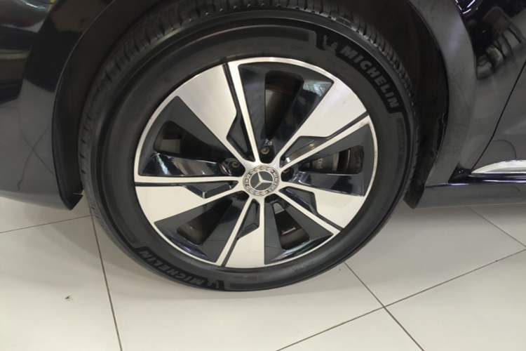 Used Mercedes-Benz V-Class 2022 V 260 Prestige Edition Exterior 4