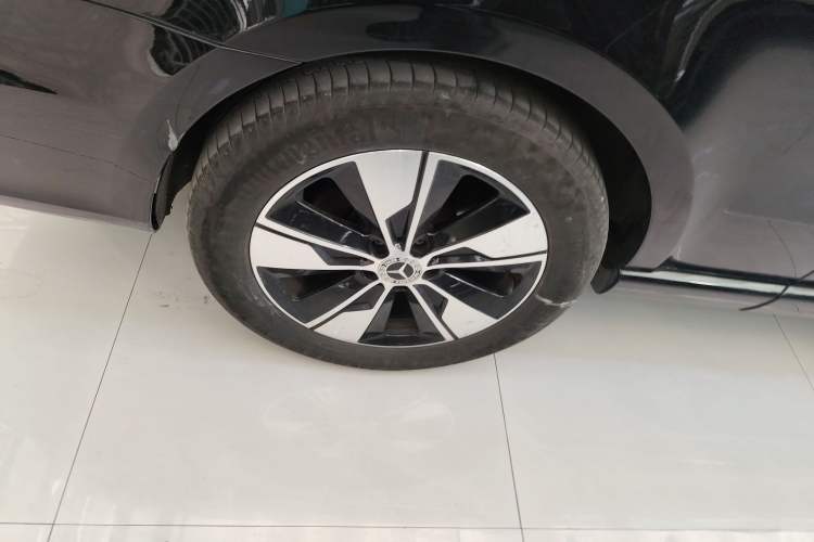 Used Mercedes-Benz V-Class 2022 V 260 L Long Wheelbase Prestige Edition Exterior 5