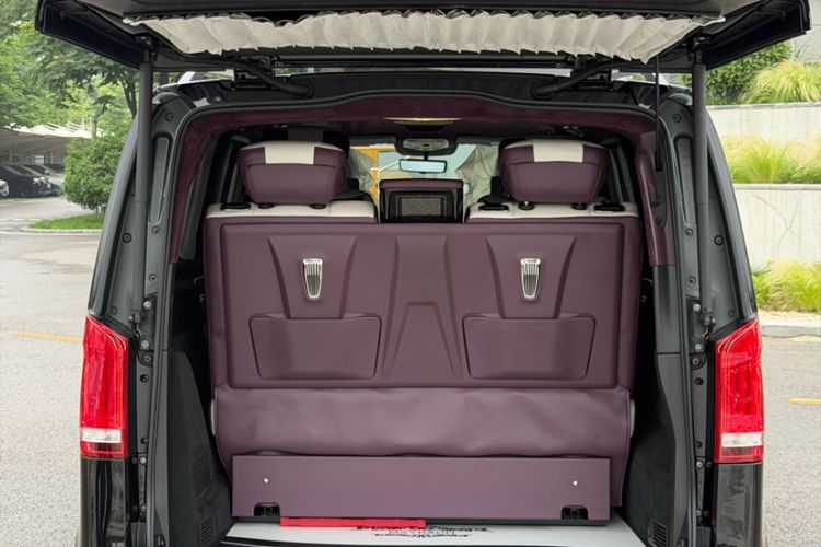 Used Mercedes-Benz V-Class 2022 V 260 L Long Wheelbase Prestige Edition Exterior 5