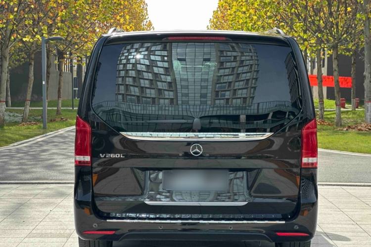 Used Mercedes-Benz V-Class 2022 V 260 L Long-wheelbase Luxury Edition Exterior 5