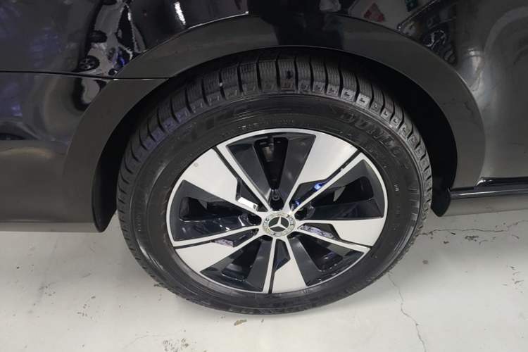 Used Mercedes-Benz V-Class 2022 V 260 L Long Wheelbase Prestige Edition Exterior 5