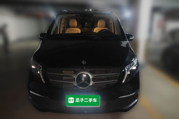 Used Mercedes-Benz V-Class 2022 V 260 Prestige Edition Front