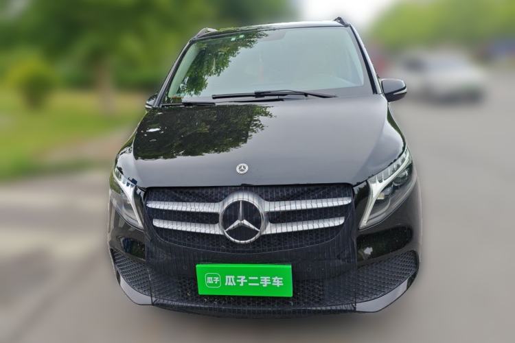 Used Mercedes-Benz V-Class 2022 V 260 Avantgarde Edition Front
