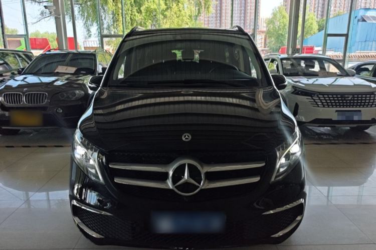 Used Mercedes-Benz V-Class 2022 V 260 Prestige Edition Front